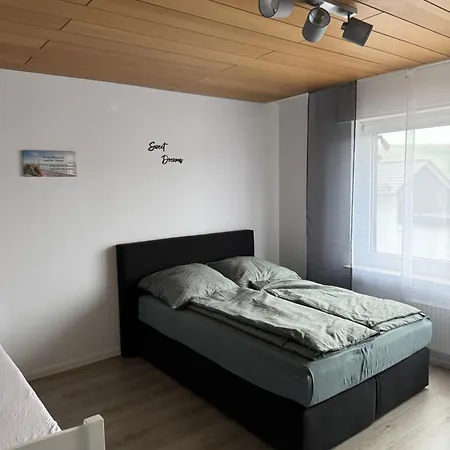 Flick リューデンシャイト